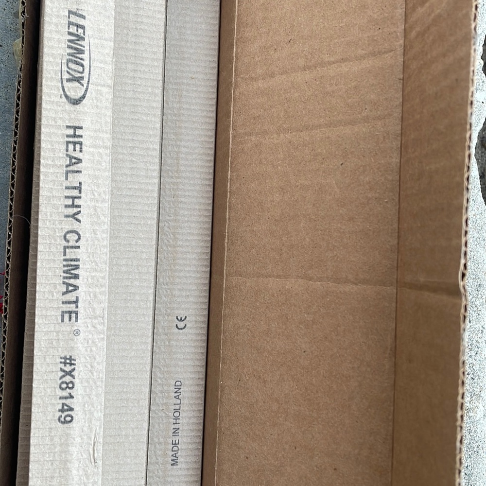 Box of 6 Lennox healthy climate #x8149 up lights